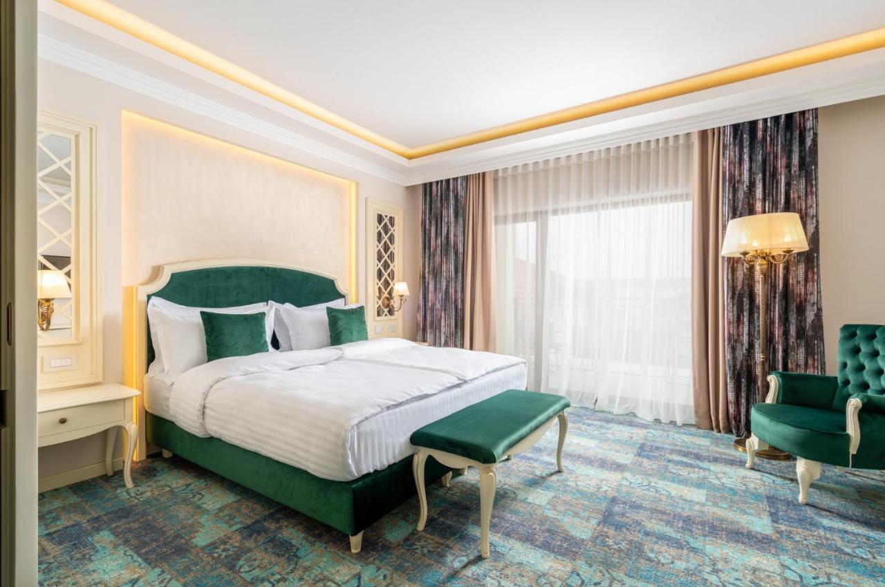 Hotel Leul De Aur เซเบช ภายนอก รูปภาพ