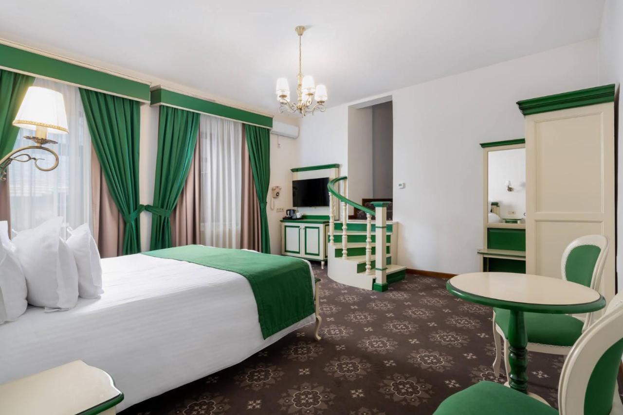 Hotel Leul De Aur เซเบช ภายนอก รูปภาพ