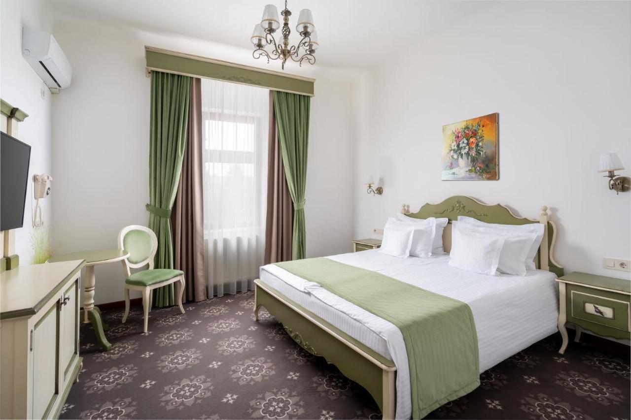Hotel Leul De Aur เซเบช ภายนอก รูปภาพ